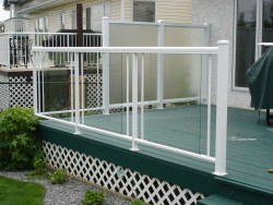 Aluminum Glass Rail with Privacy Wall
